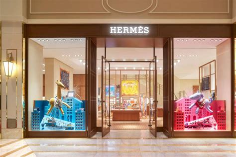 hermes store near me.